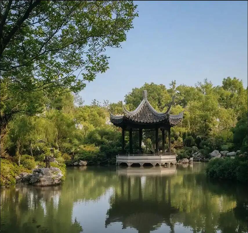 鞍山凝芙餐饮有限公司